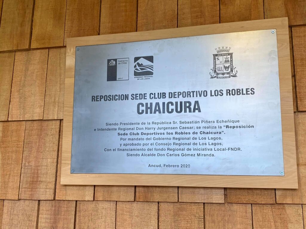 Entrega de la sede social del CLUB DEPORTIVO LOS ROBLES DE CHAICURA en  Ancud - Municipios por Chile